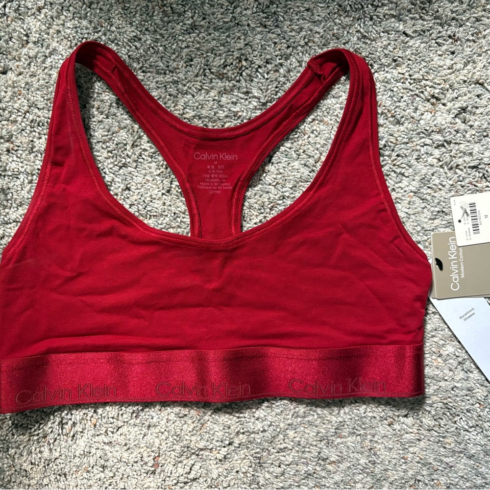 Calvin Klein Women's Red Sports Bra Size Medium
